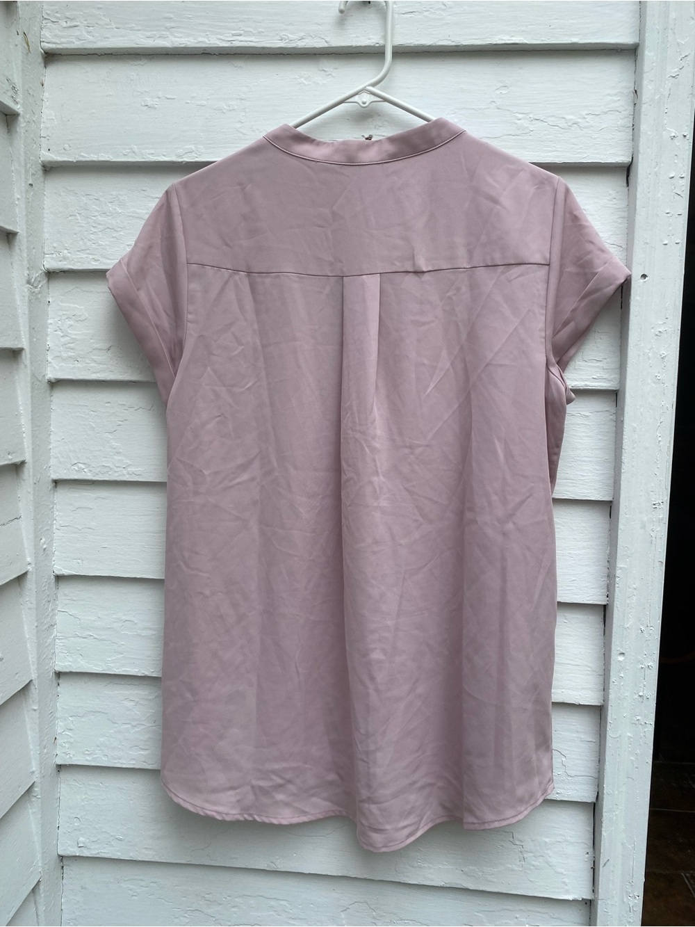Light Mauve Lilac Blush Short Sleeve Blouse with Chest Pocket Simply Vera Wang - Picture 8 of 9